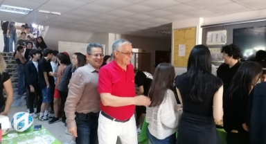 Kemer Belediye Başkanı Necati Topaloğlu, Göynük Fen Lisesi’ndeki gençlik festivaline katıldı