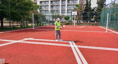 Kemer’deki parklarda tamirat çalışmaları 