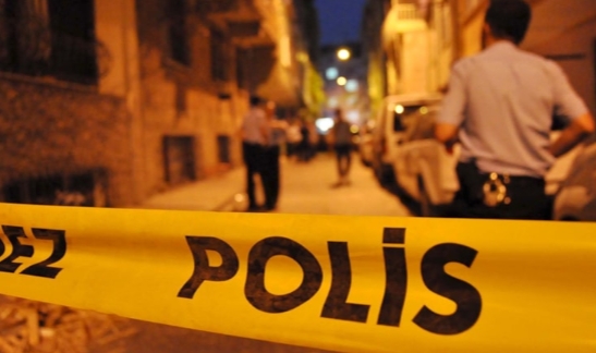 Kız arkadaşını öldürüp intihar etti