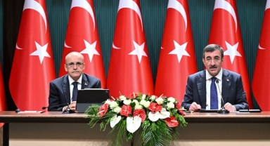 Mehmet Şimşek 'Kamuda Tasarruf Paketi'ni açıkladı