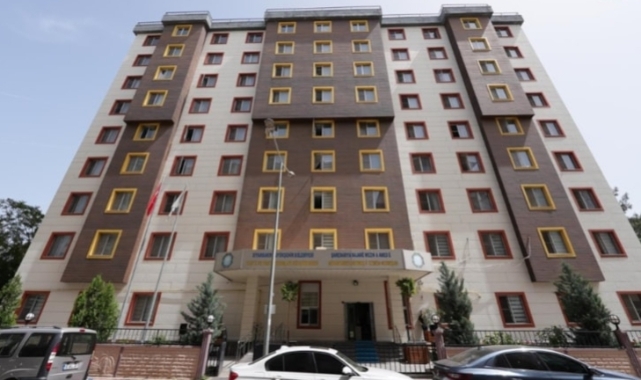 Misafirhaneyi otele dönüştürmüşler