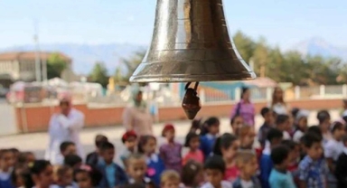 Öğretmenler cuma günü iş bırakıyor