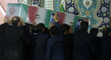 Reisi, İmam Rıza Türbesi'nde defnedildi