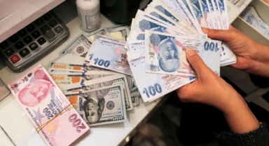 TL mevduat payı yükseliyor