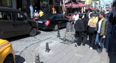 Turist müşteriyi bıçakladı