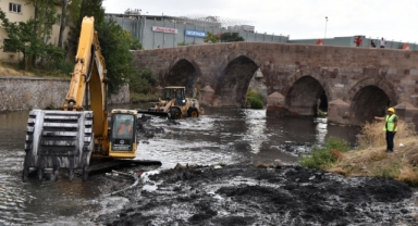 Bayram Öncesi Kurban Atıkları Uyarısı: Ankara Büyükşehir Belediyesi'nden Temiz Çevre İçin Önemli Hatırlatma