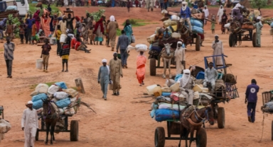 BM: 143 bin kişi yerinden edildi