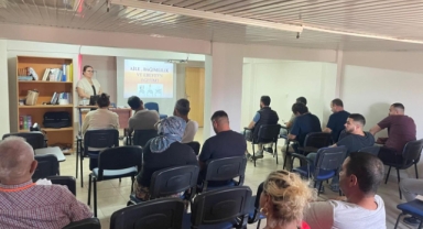 BURHANİYE BELEDİYESİ’NDEN BAĞIMLILIKLA MÜCADELEDE  AİLELERE DESTEK SEMİNERİ