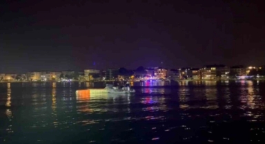 Denizde mahsur kalan 4 kişi kurtarıldı