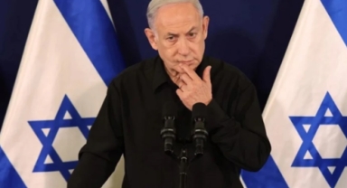 Eski İsrail Başbakanı'ndan Netanyahu'ya suçlama