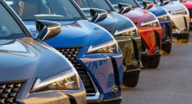 İkinci el otomobilde fiyatlar 'dip' seviyede