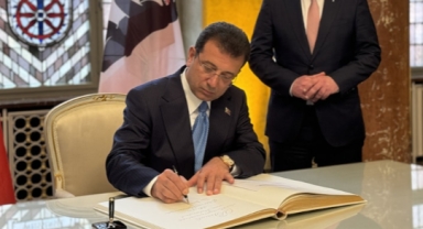 İmamoğlu ‘Altın Defter’i imzaladı