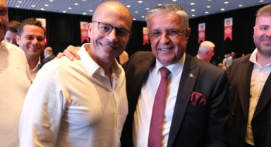 Kemer Belediye Başkanı Necati Topaloğlu AGC ödül törenine katıldı