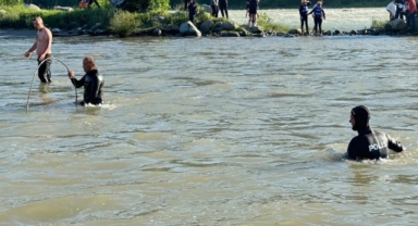 Kur'an kursu öğrencileri akıntıya kapıldı