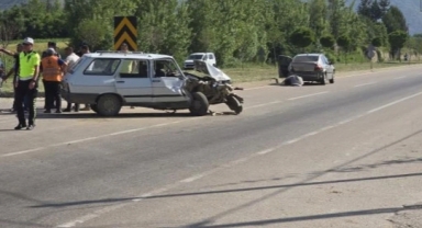 Tokat'ta 7 kişinin bulunduğu araç kazaya karıştı