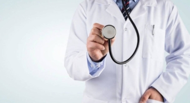 Yurt dışına giden doktor sayısı 15 bine ulaştı 