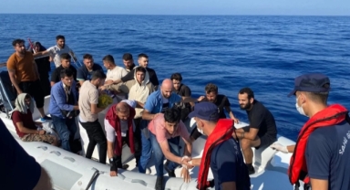 25 düzensiz göçmen kurtarıldı