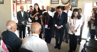 25. Uluslararası Büyükçekmece Kültür ve Sanat Festivali için Güney Kore’den gelen heyet, Büyükçekmece’deki Kore gazilerine vefa ve minnet ziyareti gerçekleştirdi