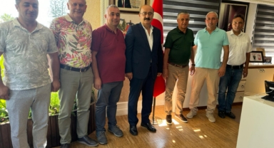 BBP İl Başkanı Yılmaz’dan Kemer Belediye Başkanı Necati Topaloğlu’na ziyaret 