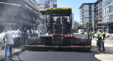 Bornova’da asfalt rekoru