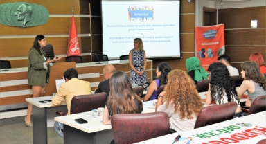 Bornovalı Gençler istedi Başkan Eşki yaptı