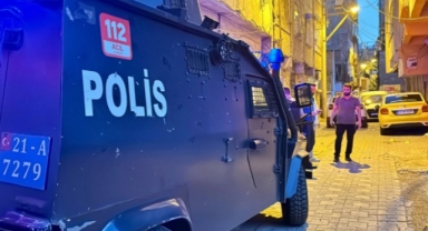 Diyarbakır'da silahlı kavga