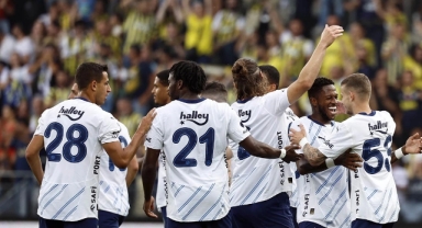 Fenerbahçe, Hull City'yi 5-1 mağlup etti