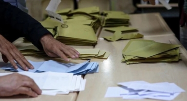 Halkın yüzde 53,3 erken seçim istiyor