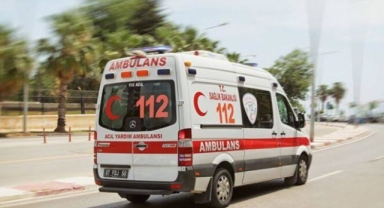 Manisa'da otomobil devrildi 