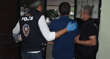 Mersin'de müstehcen yayın operasyonu 