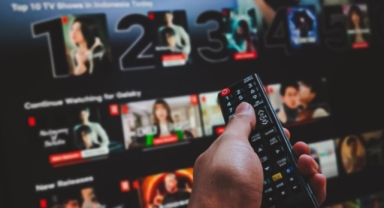 Netflix yılın ikinci zammını yaptı