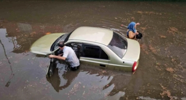 Sağanak ve dolu sonrası kaza!