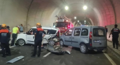 Sivas'ta Tünel İçinde Kaza