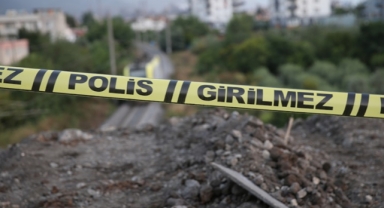 Tarlada ceset ekipleri harekete geçirdi