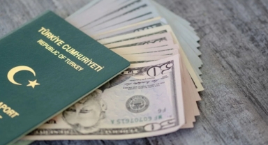 Binlerce vatandaş yeşil pasaport peşine düştü