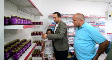 Bornova Belediyesi Kent Market Şubelerini Altıya Çıkarıyor: İhtiyaç Sahiplerine Daha Fazla Destek