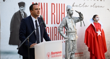 Bornova’da 30 Ağustos Zafer Bayramı'nın 102. Yılı Görkemli Etkinliklerle Kutlandı