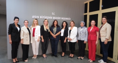 Efelerli Kadın Muhtarlardan Aydın Büyükşehir Belediye Başkanı Özlem Çerçioğlu’na Ziyaret