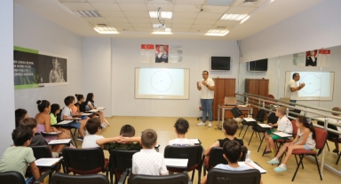 EĞİTİCİ VE ÖĞRETİCİ YAZ ATÖLYELERİ KÜÇÜKÇEKMECE’DE