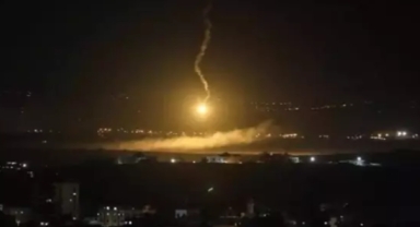 İsrail savaş uçakları Lübnan'ı vurdu