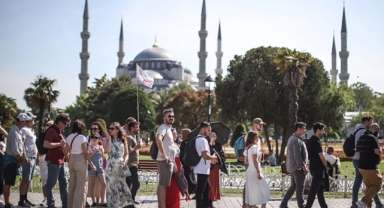 İstanbul'a gelen yabancı turist sayısı belli oldu