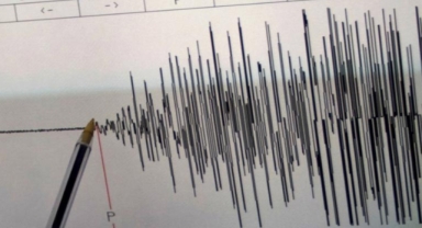 Japonya'da 6,9 ve 7,1 büyüklüğünde iki deprem