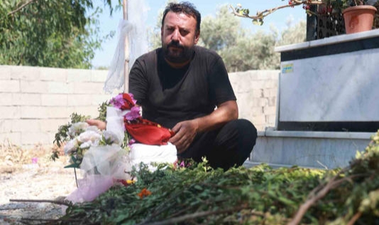 Nişanlısının kucağında son nefesini verdi