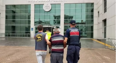 Uyuşturucu madde imal eden yaşlı şahıs gözaltına alındı