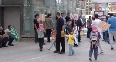 Van'da çocuklar Gazze için yürüdü