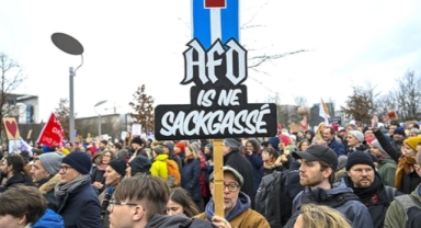 Almanya'da aşırı sağ bir eyalette daha ilk sırada