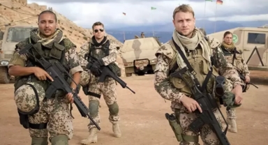 Almanya Irak'taki askerlerinin görev süresini uzattı