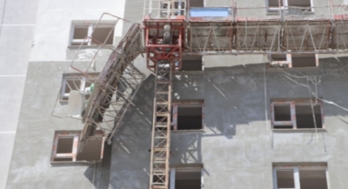 Ankara'da inşaat iskelesi çöktü