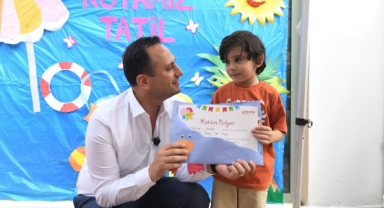 Bornova Belediyesi’nden Ailelere Yılın En Büyük Destek Projesi: Çocuk Oyun ve Aktivite Merkezleri için Yeni Dönem Kayıtları Başladı