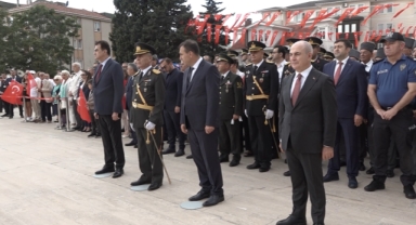 Büyükçekmece’de Zafer Bayramı Coşkusu: Büyük Kutlamalarla 102. Yıl Dönümü Anıldı